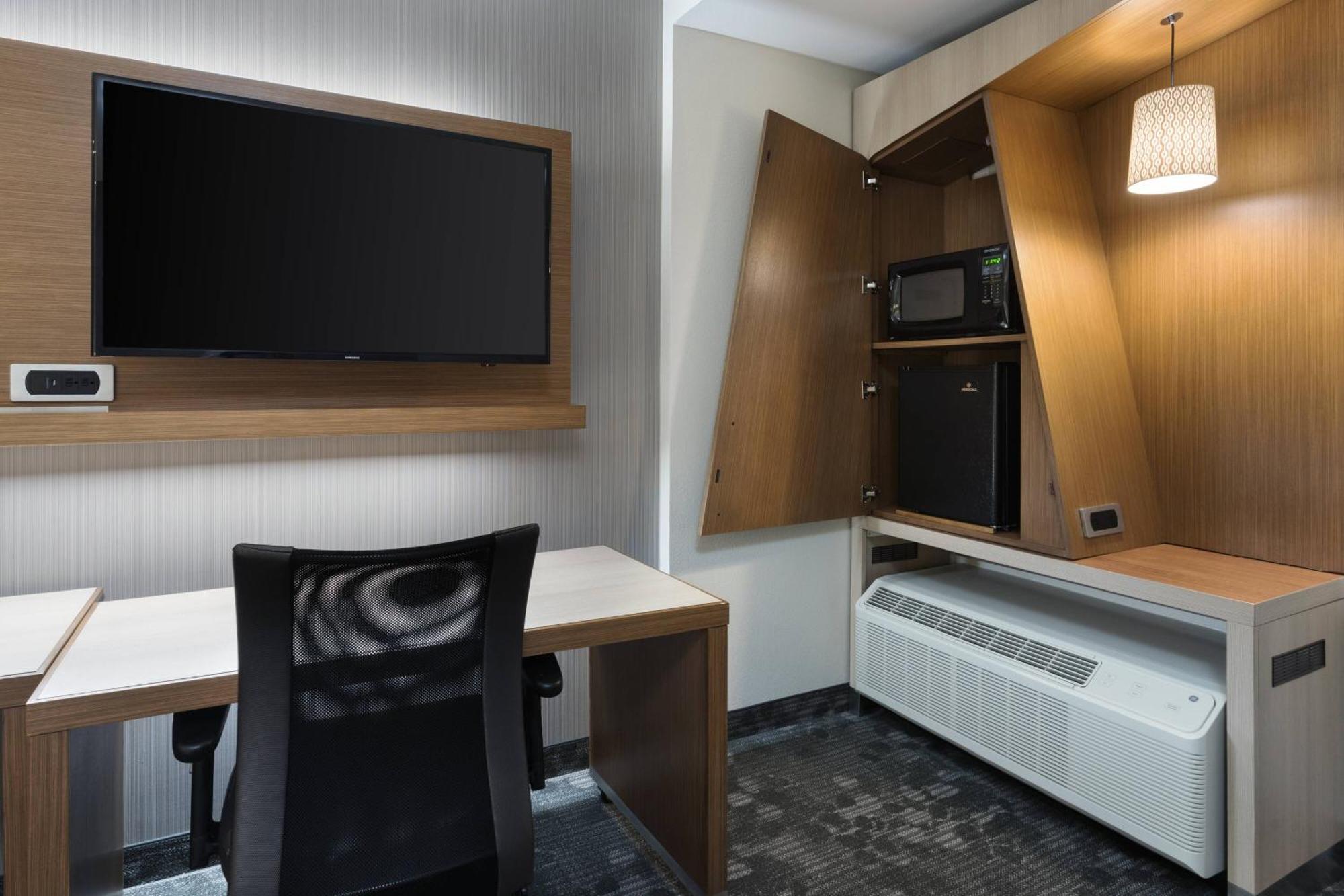 Courtyard By Marriott Ruston Hotel Екстериор снимка