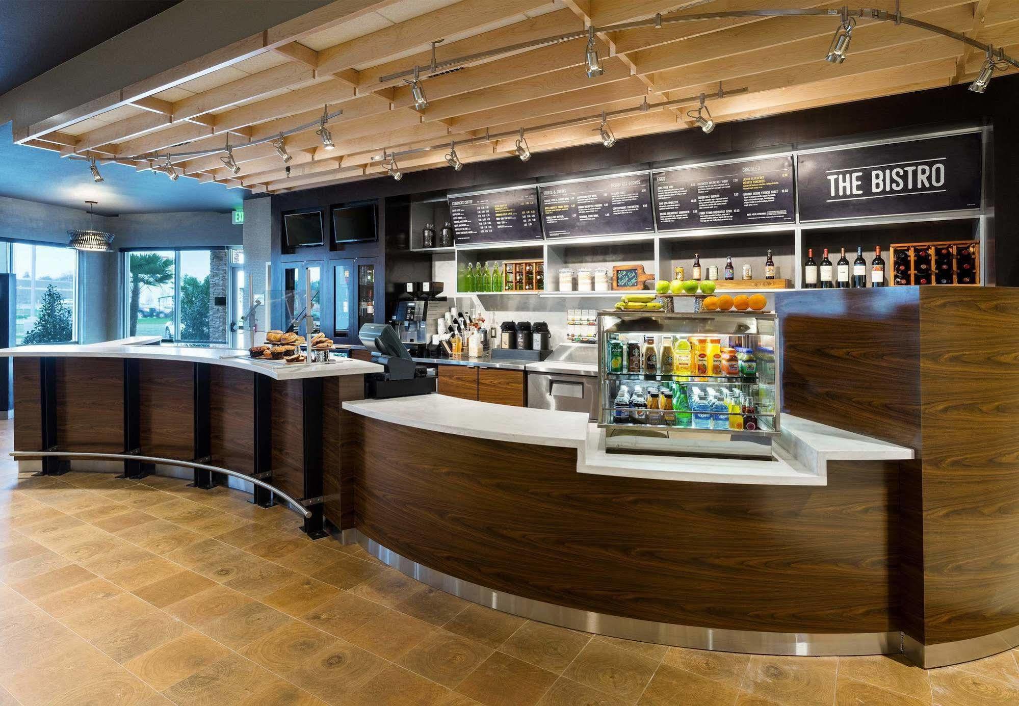 Courtyard By Marriott Ruston Hotel Екстериор снимка